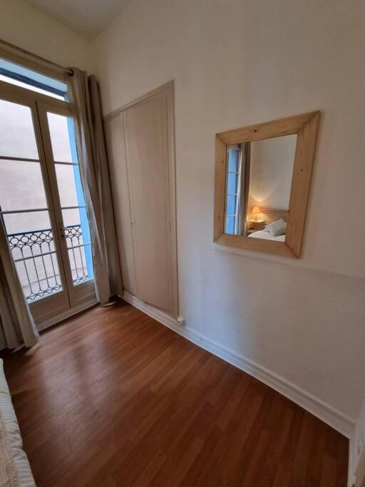 Le Dali-Duplex Au Pied De Castillet Перпинян Екстериор снимка
